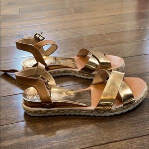 Vince Camuto size 7 espadrille sandals